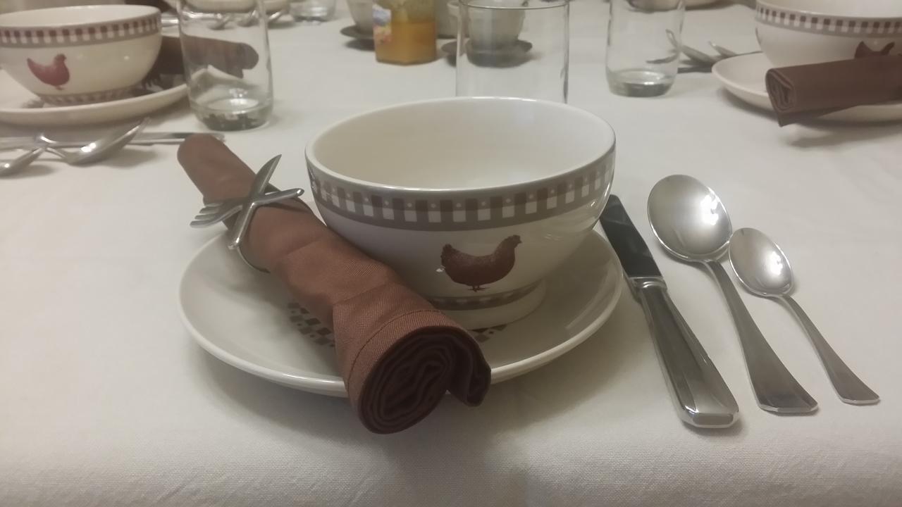 Auberge De Pachoquin Meounes-les-Montrieux Екстериор снимка